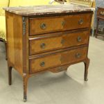 892 6287 CHEST OF DRAWERS